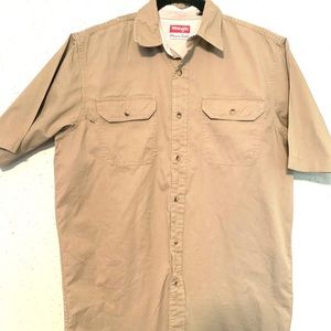 Wrangler men’s shirt sleeve button-up 100% cotton work shirt